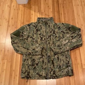 Beyond Clothing Cold Weather Jacket/Coat AOR2. Size L.